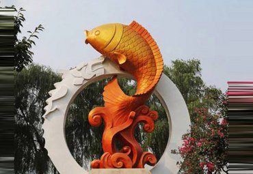 定制景区不锈钢雕塑不能忽视的几个方面