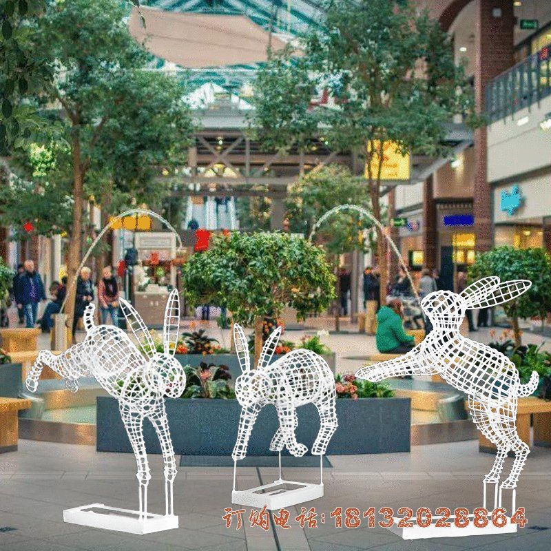 不锈钢编织镂空兔子雕塑