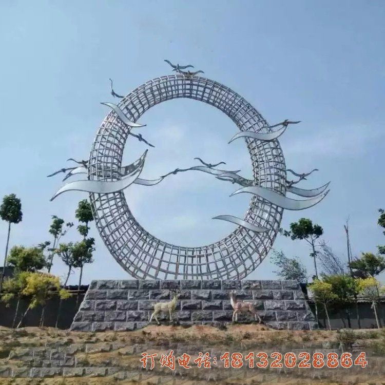 不锈钢镂空圆环海鸥雕塑