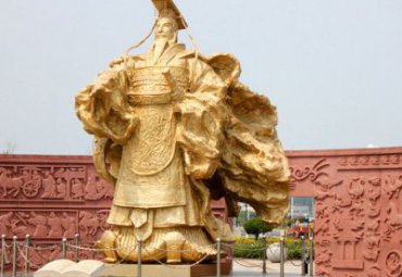 古代帝王秦始皇铜雕