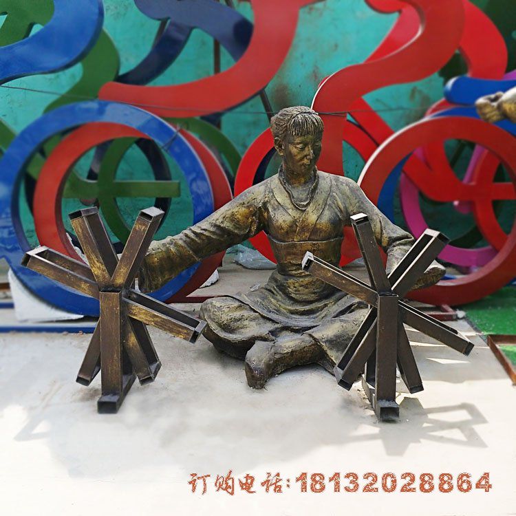 民俗主题纺线人物铜雕