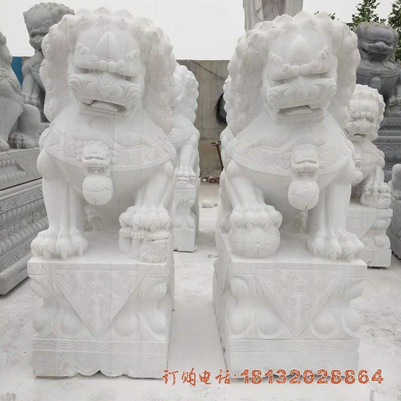 汉白玉踩球镇宅石狮子