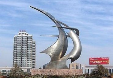 城市不锈钢抽象船帆雕塑