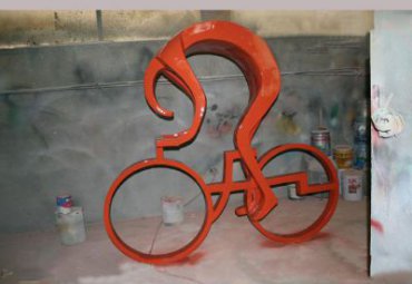 不锈钢彩色抽象骑自行车人物雕塑