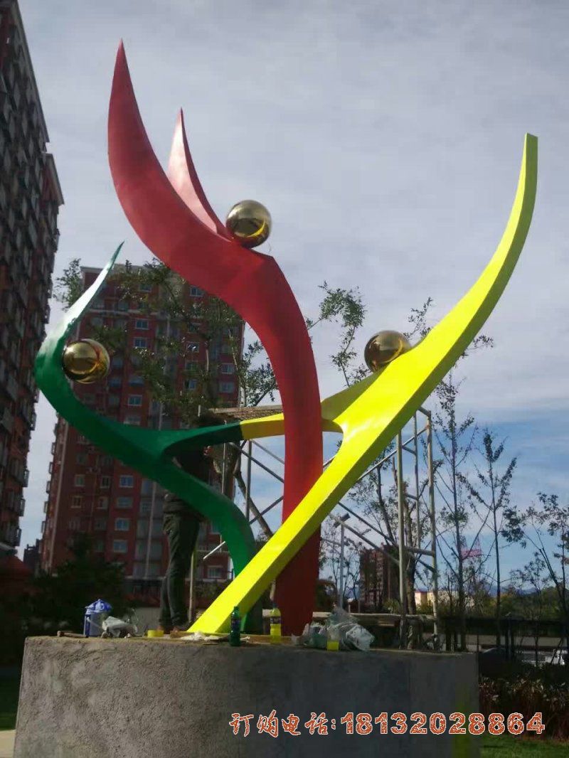 小区不锈钢抽象跳舞人物雕塑