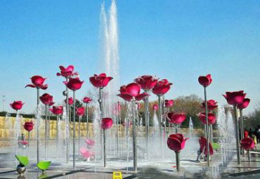 不锈钢水景玫瑰花雕塑