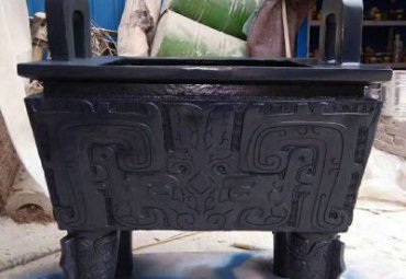 宗教庙宇兽纹方鼎铜雕
