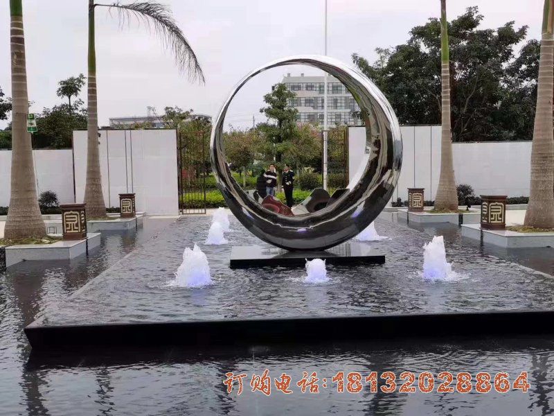 小区不锈钢水景圆环假山雕塑