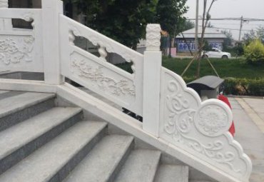 北京某景区大理石栏杆雕塑工程