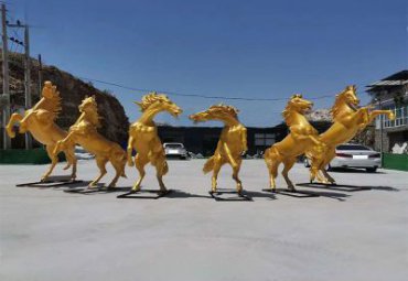 陕西某小区铜雕马项目