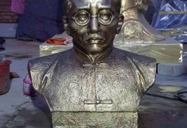 江西某中学蔡元培头像铜雕案例