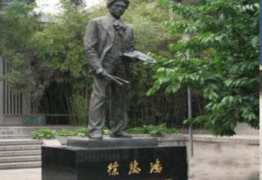 江苏某景区名人徐悲鸿铜雕项目