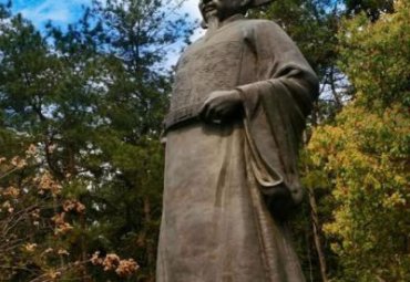山西某景区古代名人狄仁杰铜雕项目