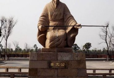 山东某公园姜太公石雕案例