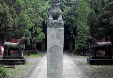 吉林某公园石雕拴马柱雕塑案例